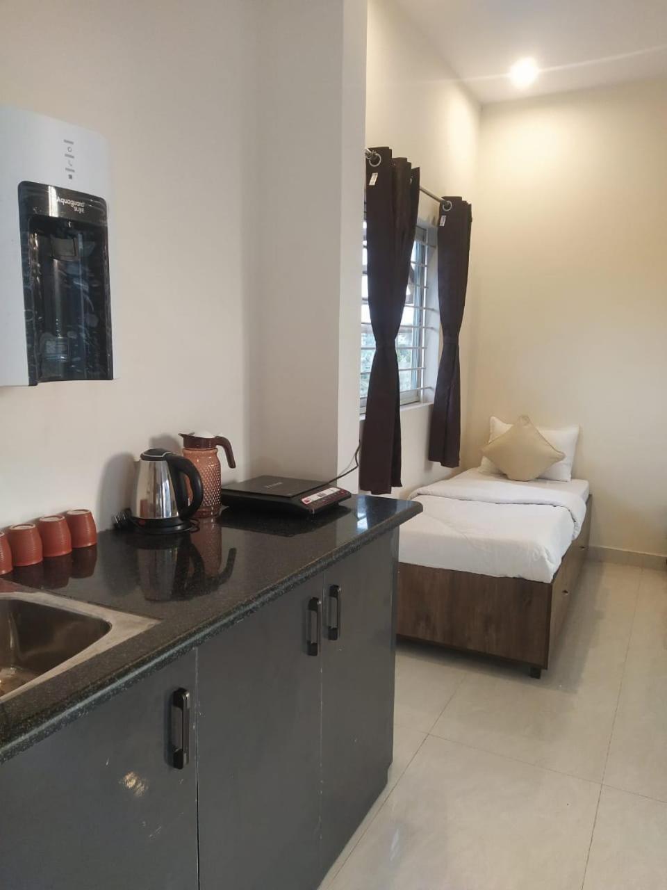 Nandi Skandagiri Guest House Esterno foto
